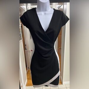 Brand: Almost Famous
Size: Small
Like New